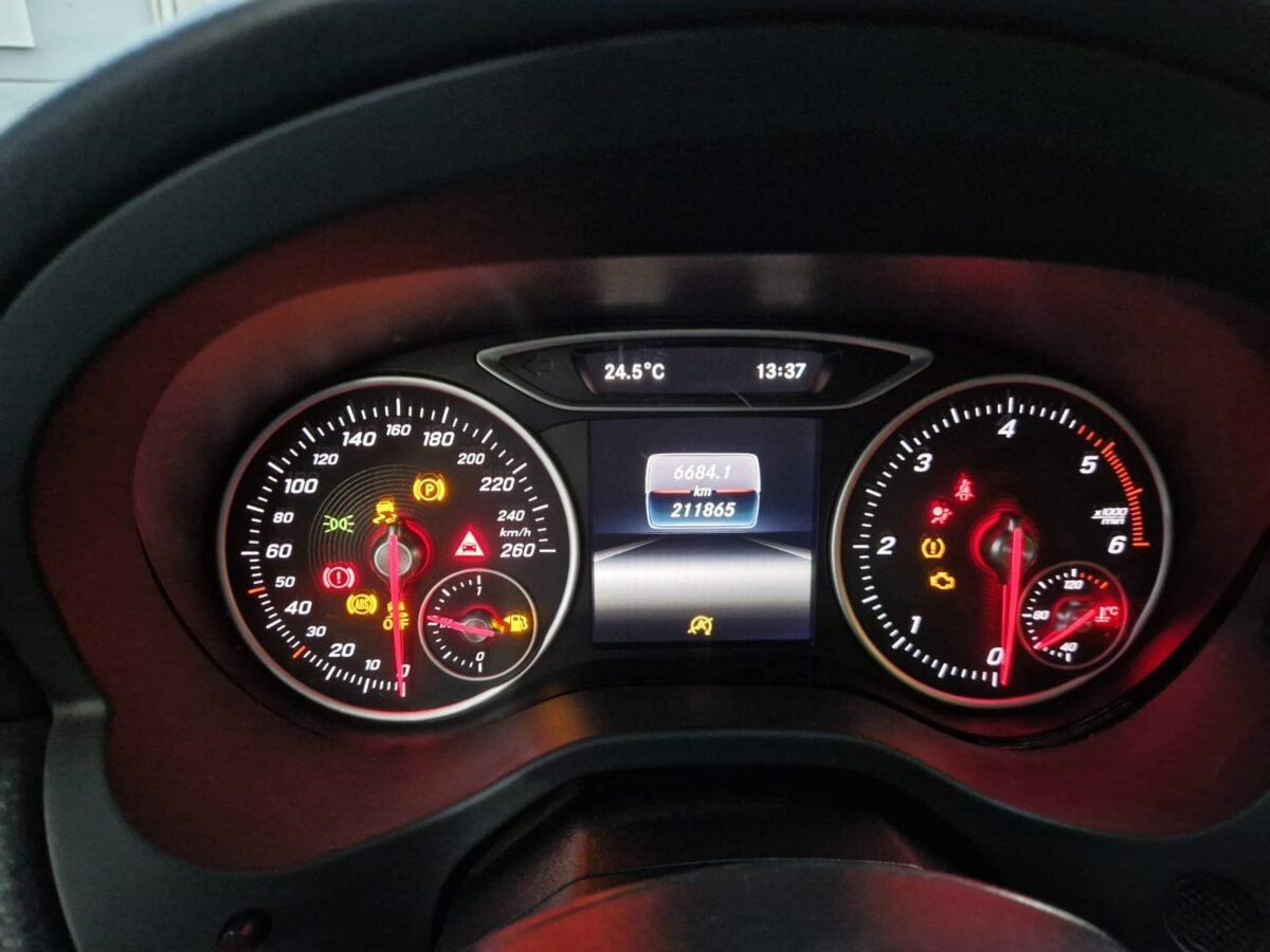 MERCEDES CLASE A PACK AMG 1.5D 120CV