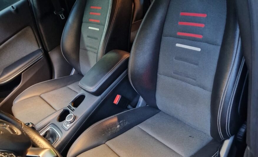 MERCEDES CLASE A PACK AMG 1.5D 120CV