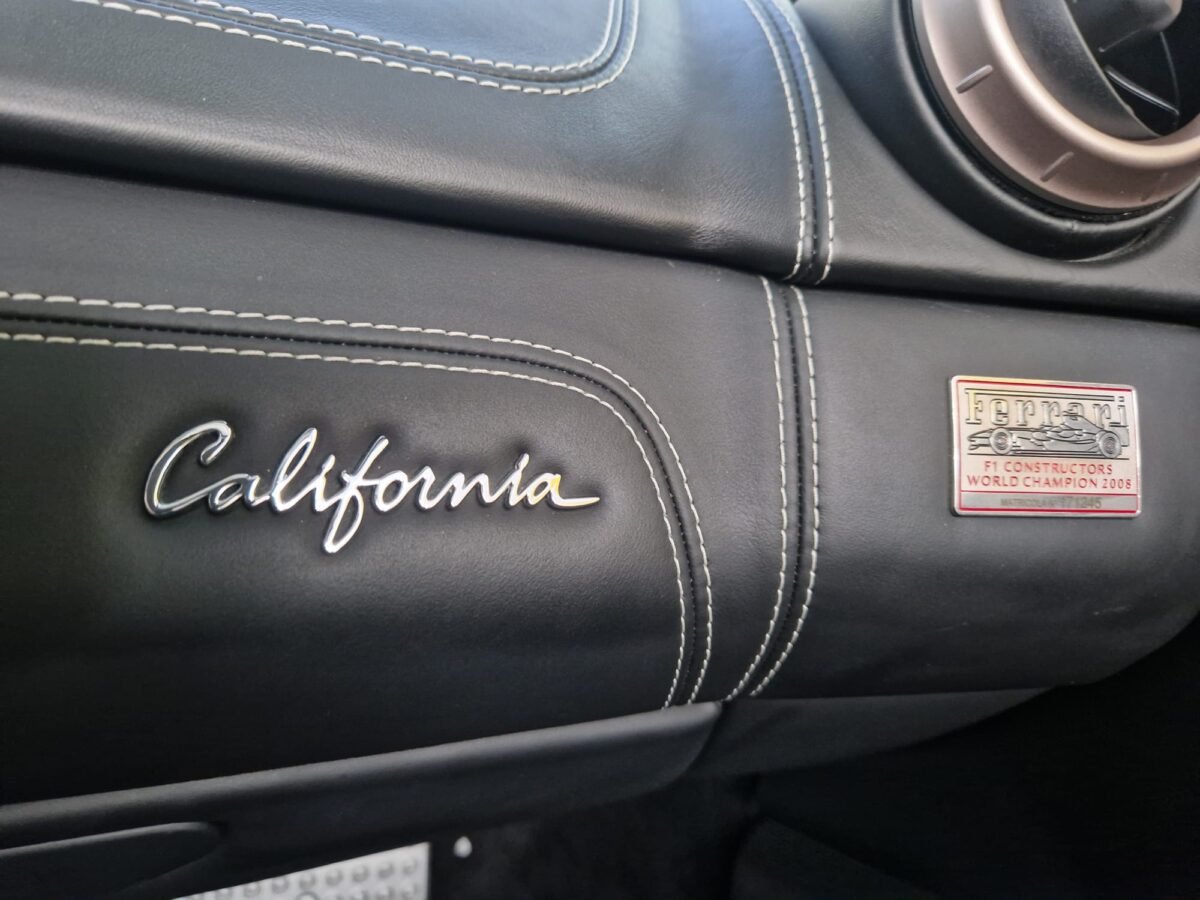 FERRARI CALIFORNIA 4.3 C.C V8 470cv