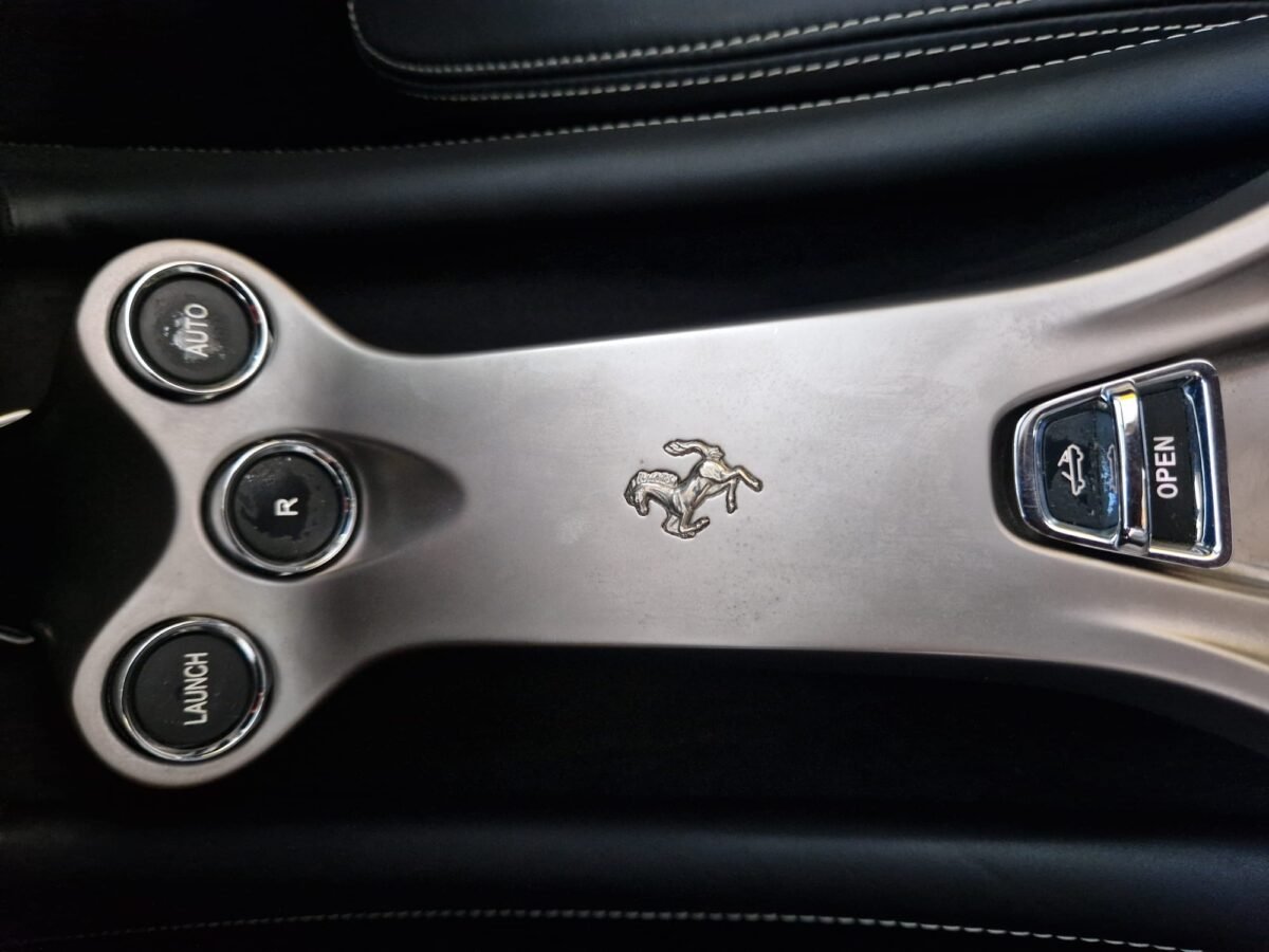 FERRARI CALIFORNIA 4.3 C.C V8 470cv