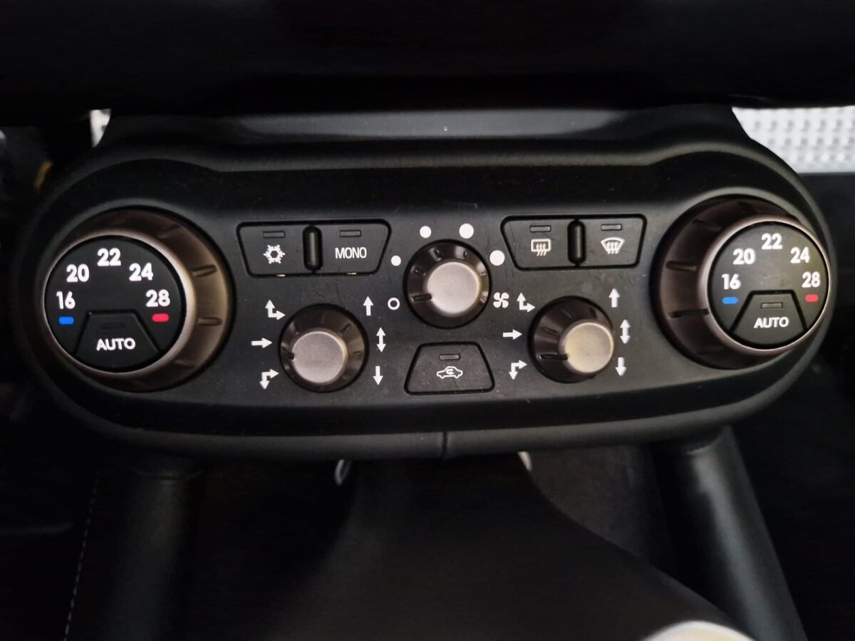 FERRARI CALIFORNIA 4.3 C.C V8 470cv