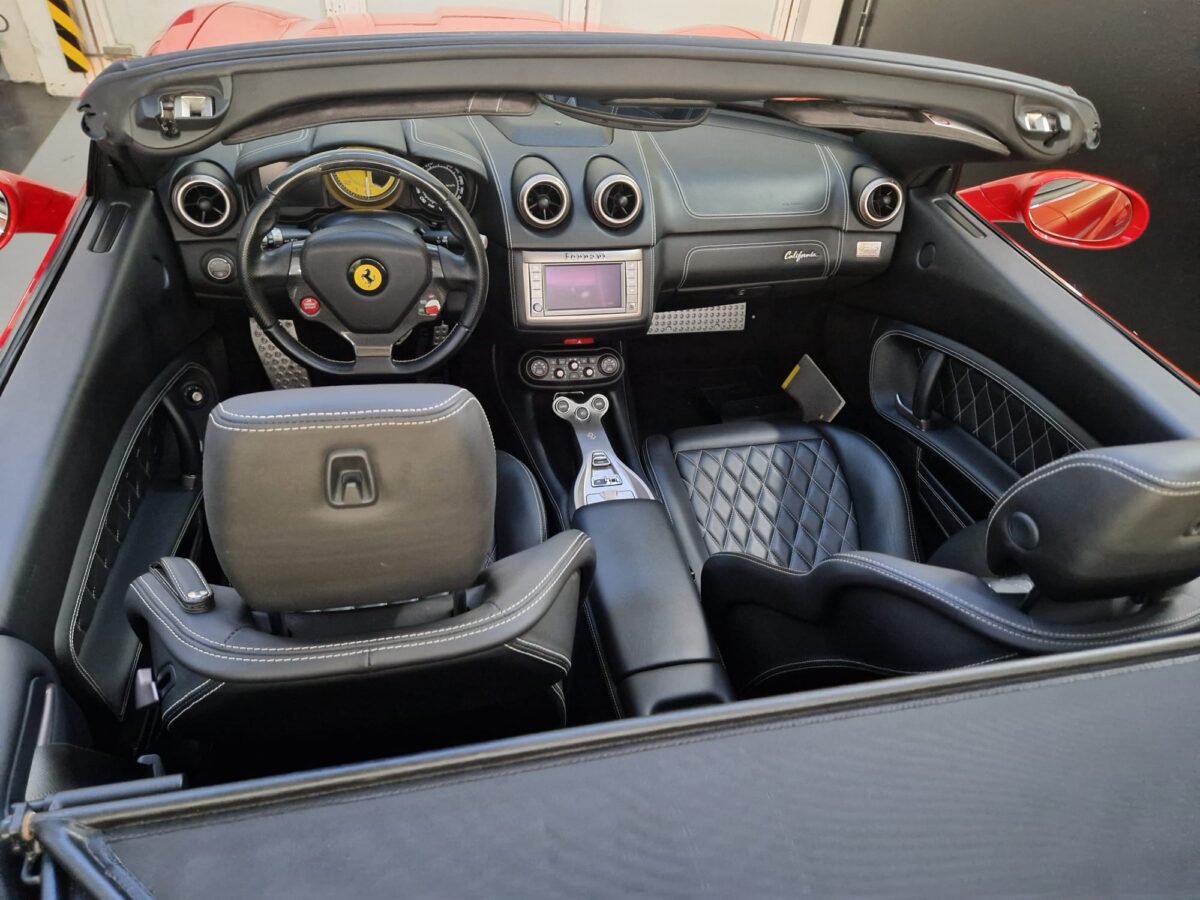 FERRARI CALIFORNIA 4.3 C.C V8 470cv