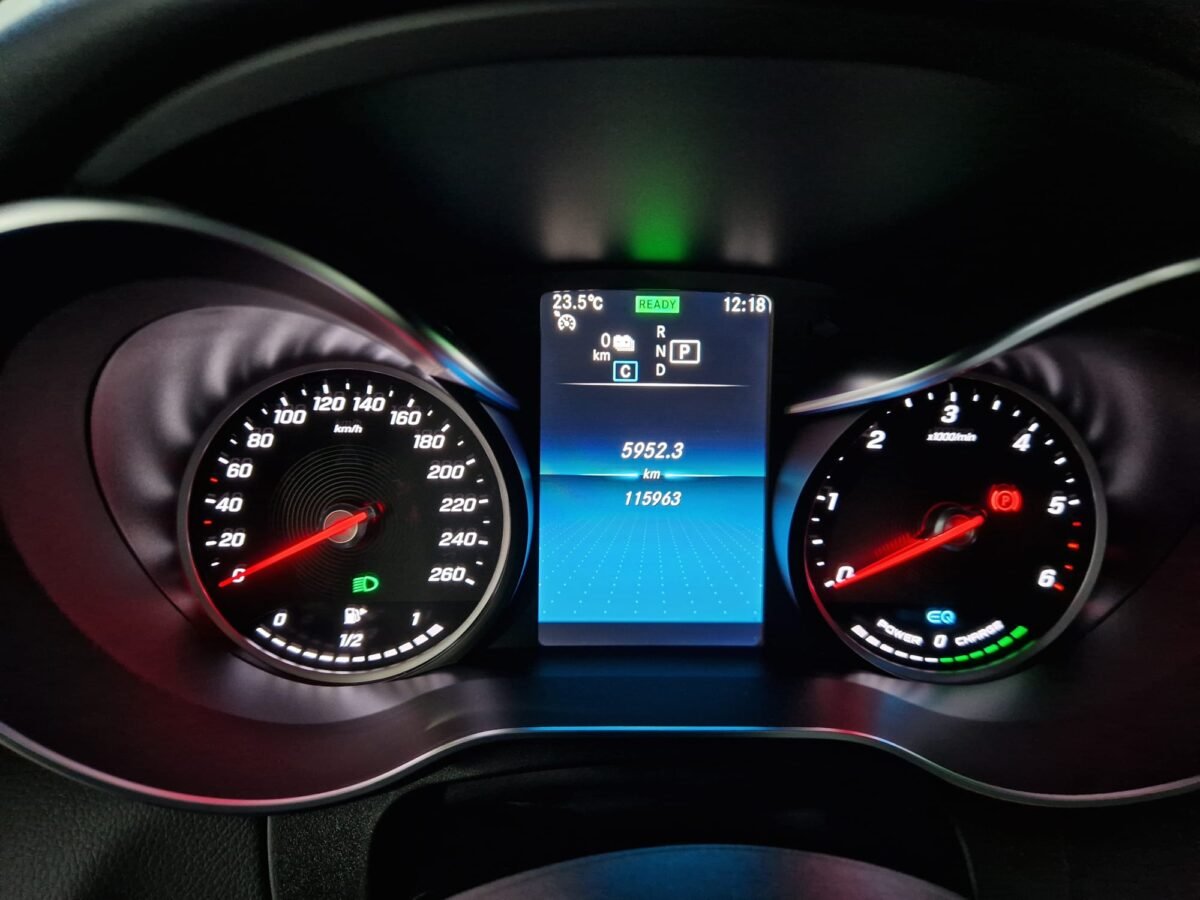 MERCEDES GLC COUPE 300D 306CV AMG LINE