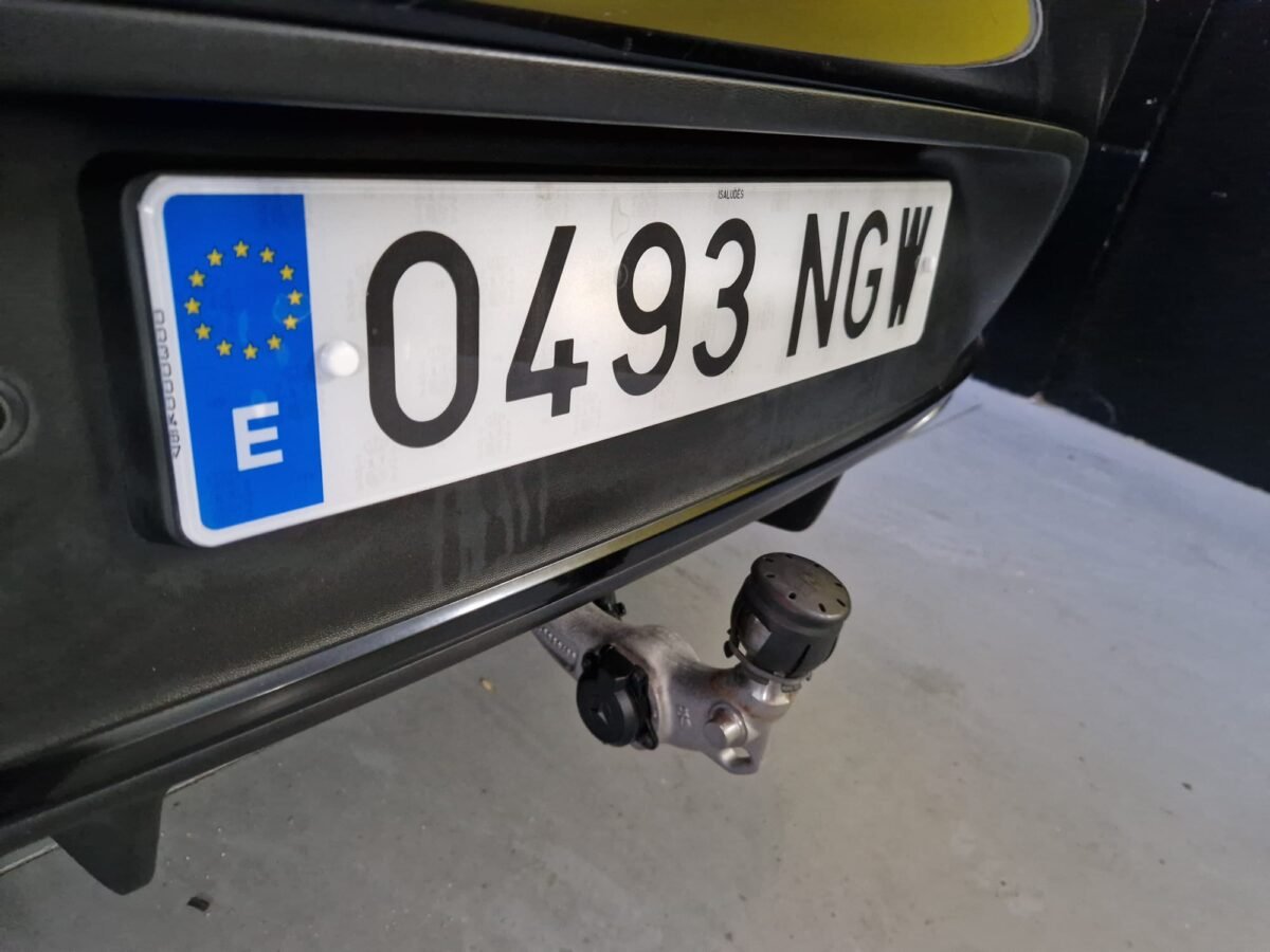 MERCEDES GLC COUPE 300D 306CV AMG LINE