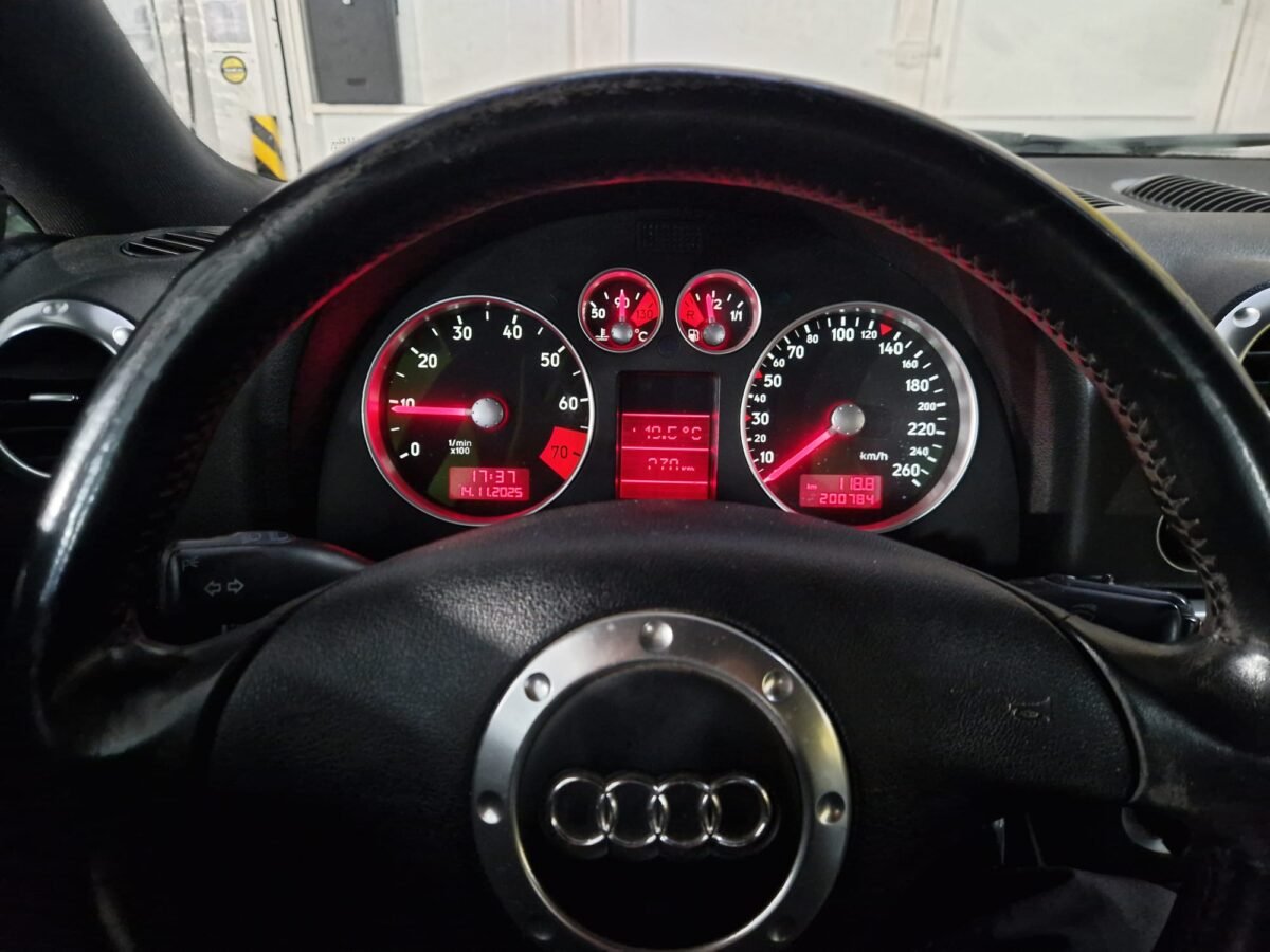 AUDI TT 1.8CC 180CV