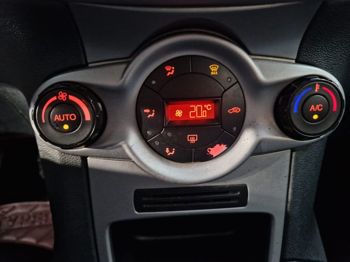 FORD FIESTA 1.4TDI 75CV