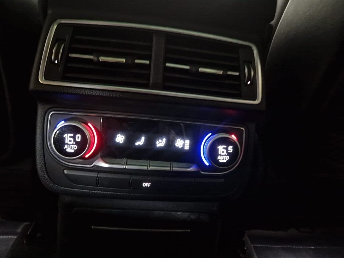 AUDI Q7 S-LINE 3.0 TDI 272 CV