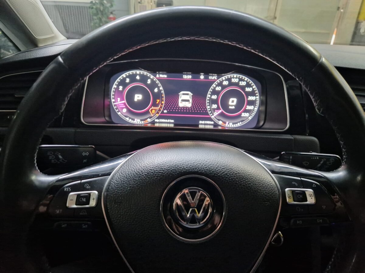 VOLKSWAGEN GOLF 2.0TDI 150CV