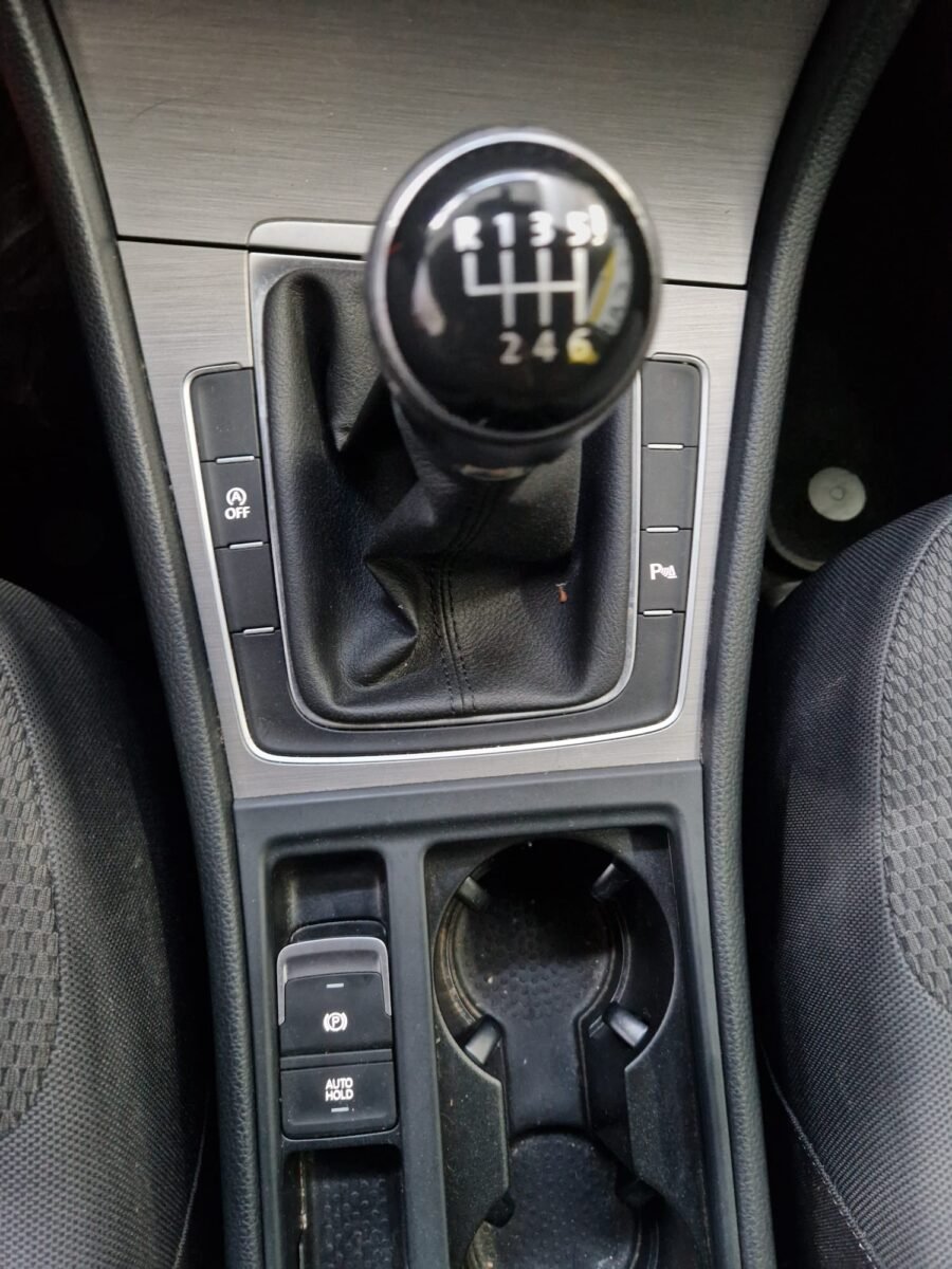 VOLKSWAGEN GOLF 1.2 TSI 110CV