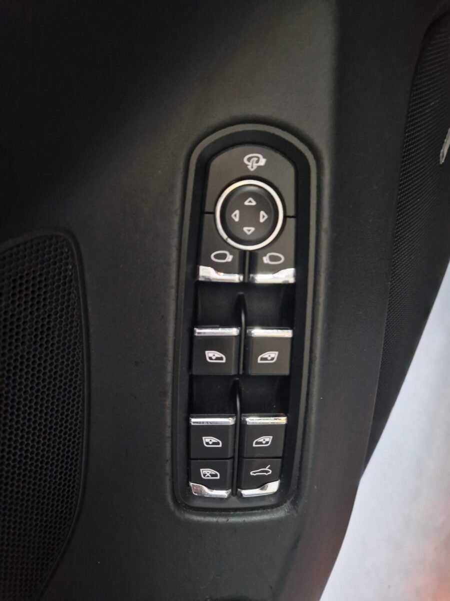 PORSCHE PANAMERA 4S 4.8 V8