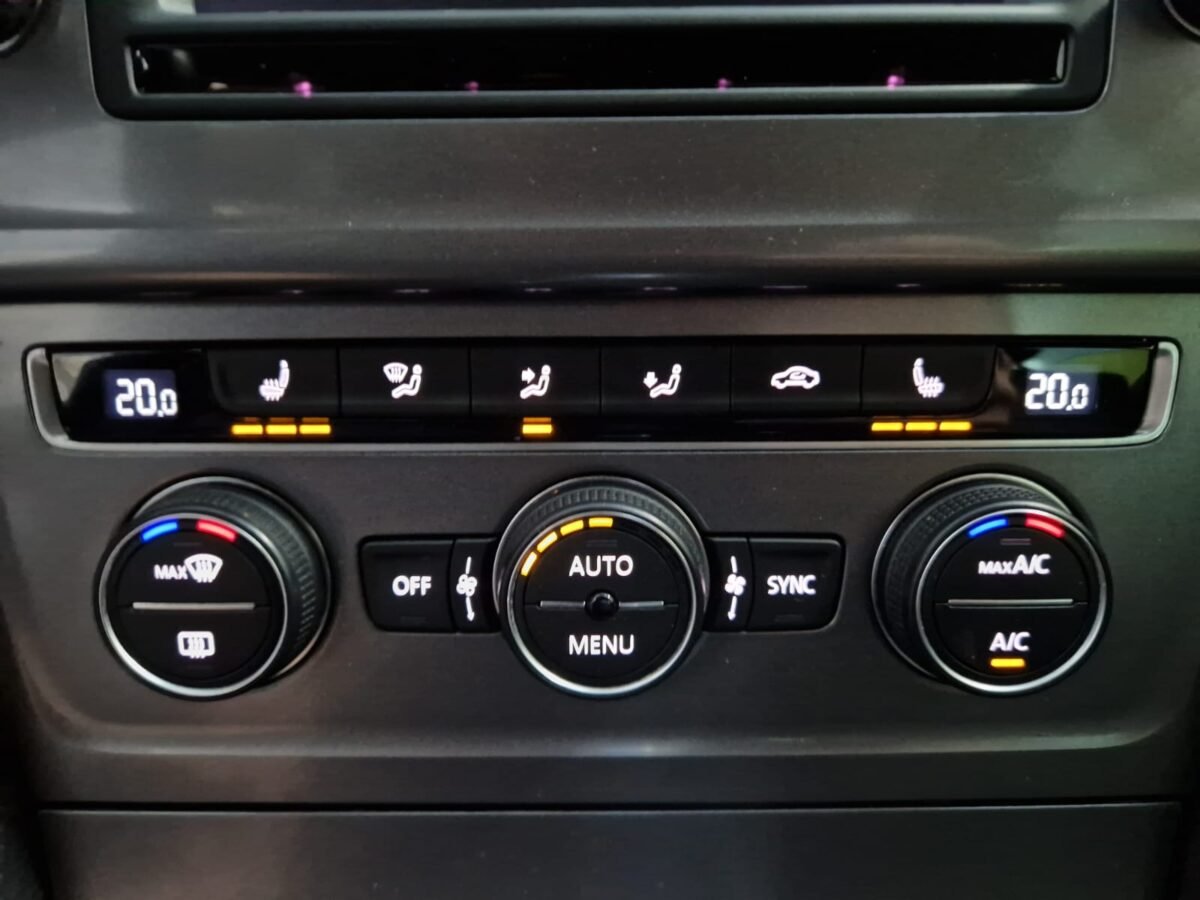 VOLKSWAGEN GOLF 1.4 TSI 122CV DSG