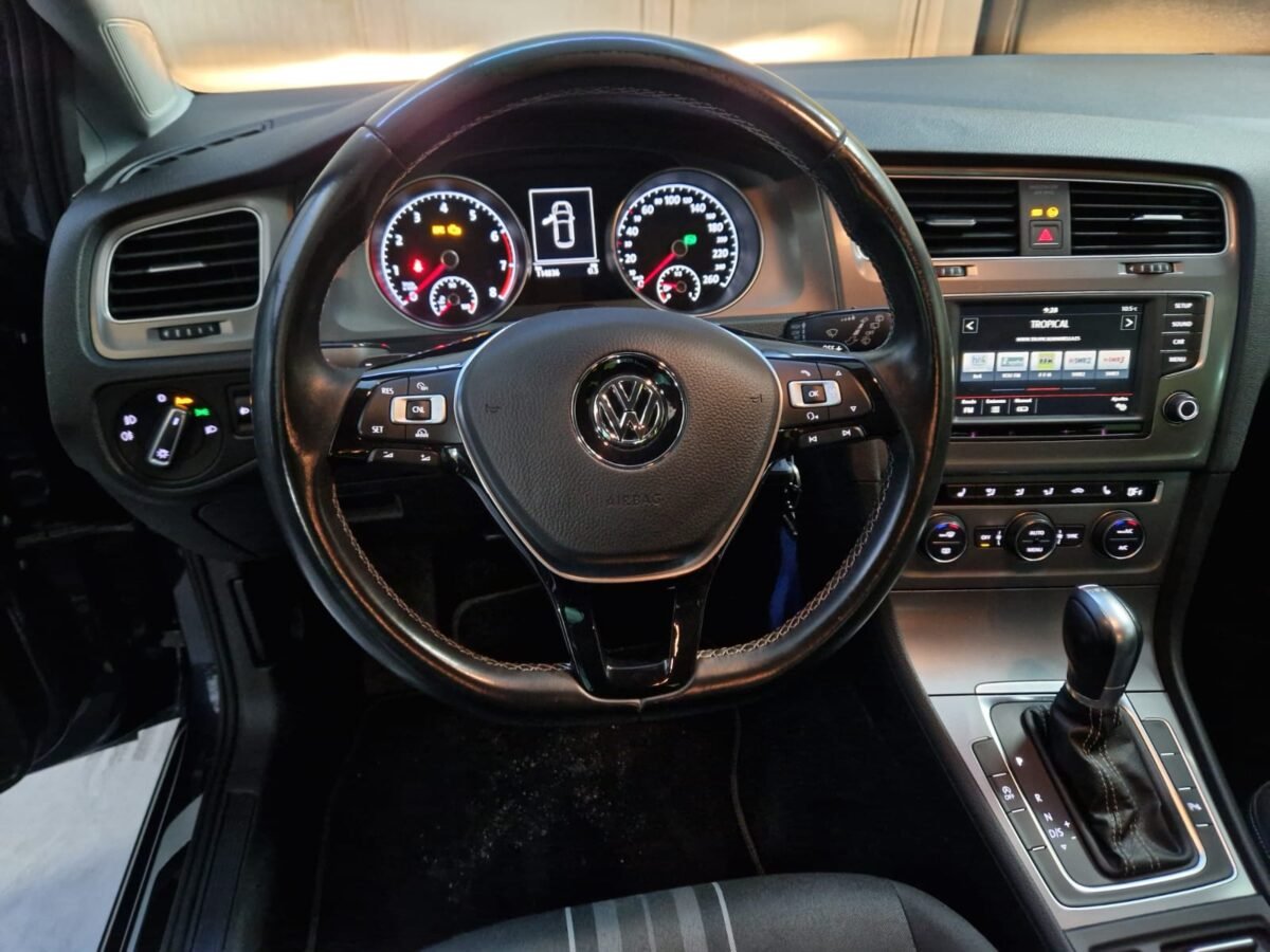 VOLKSWAGEN GOLF 1.4 TSI 122CV DSG