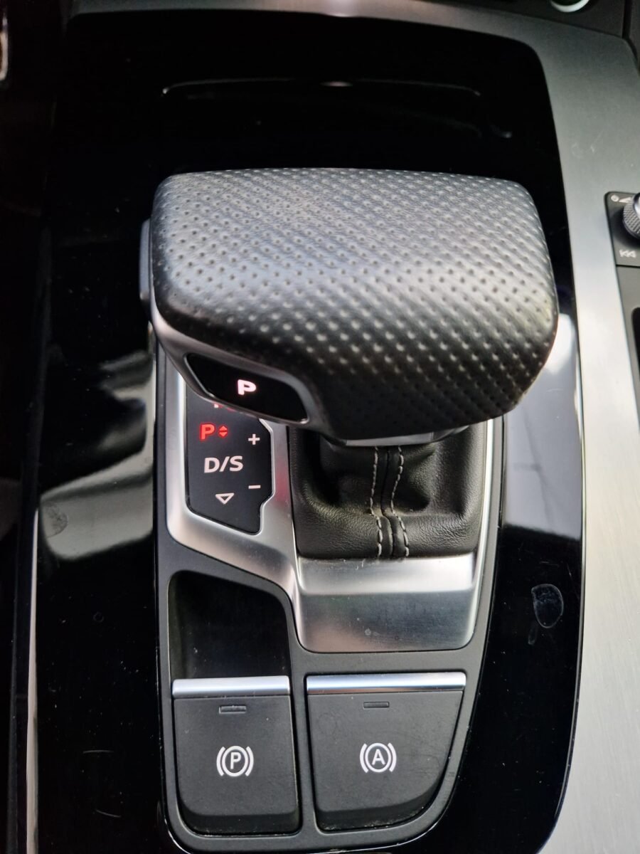 AUDI Q5 S-LINE 2.0 TDI 165 CV QUATTRO