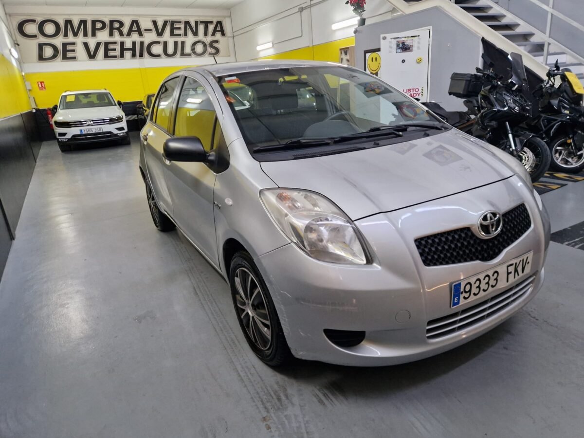 TOYOTA YARIS 1.4D
