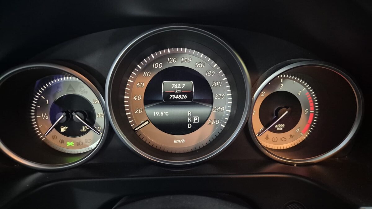 MERCEDES CLASE E 2.2 CDI