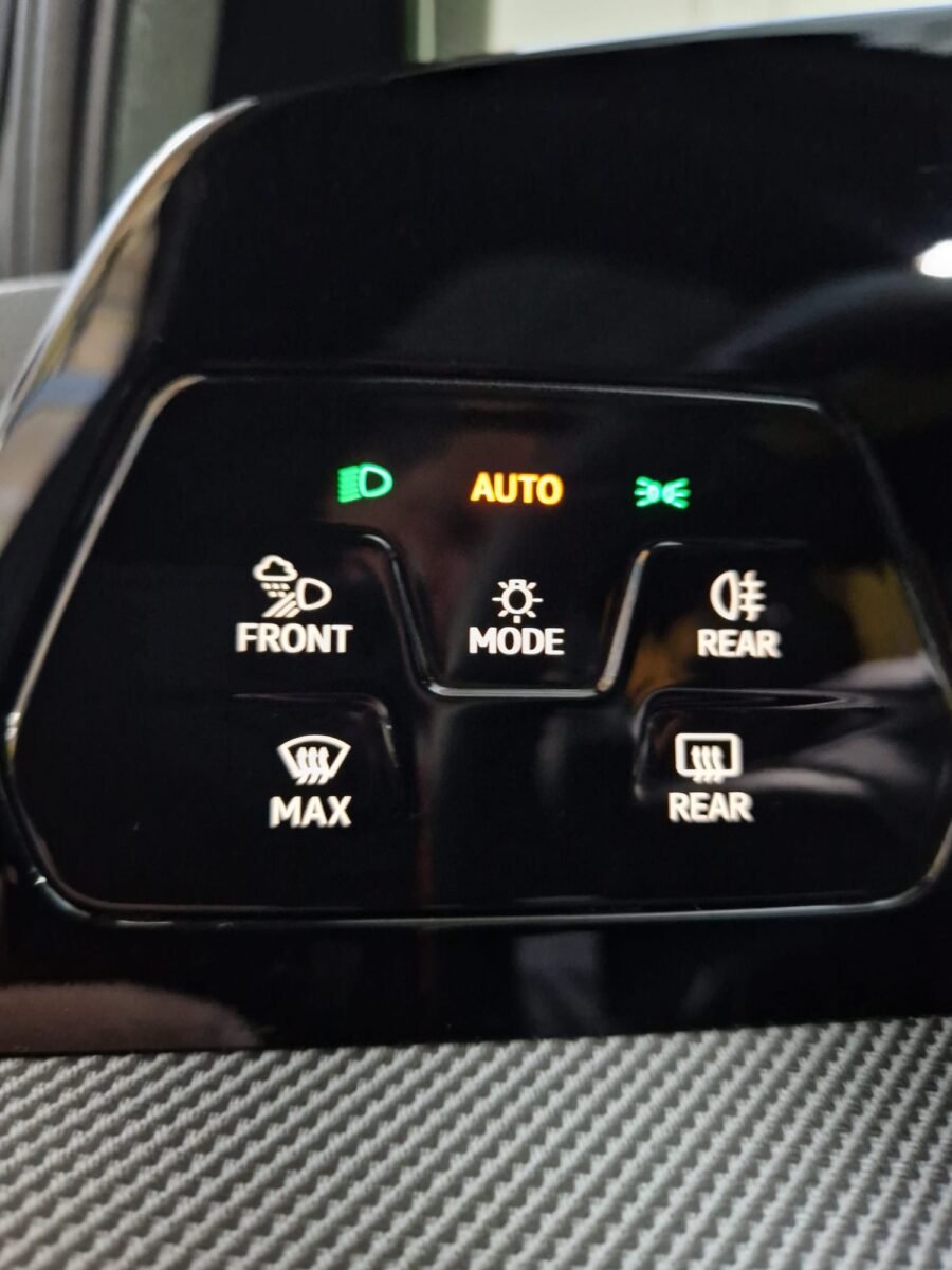 VOLKSWAGEN GOLF R 8.5 2.0TSI 333CV