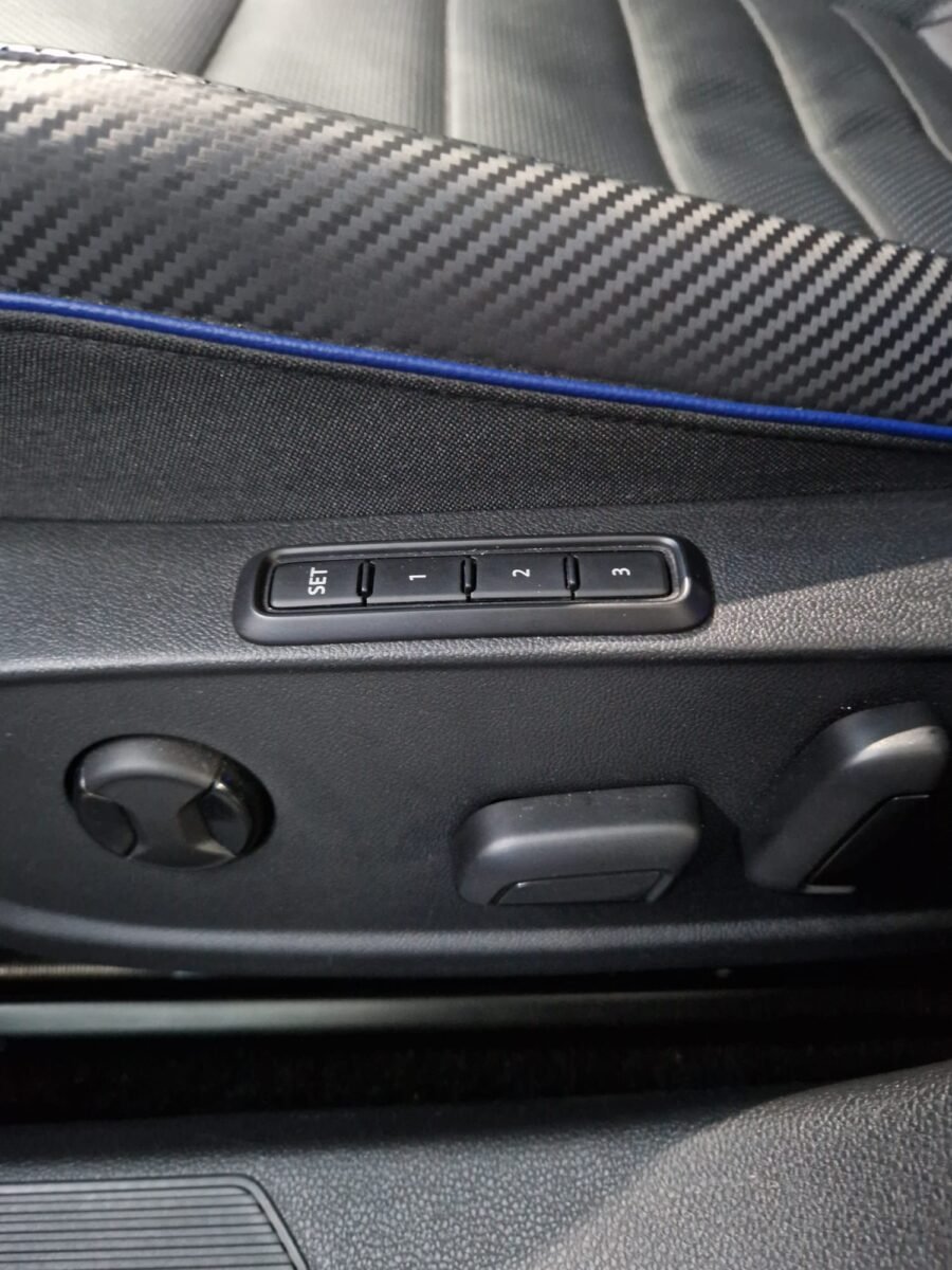 VOLKSWAGEN GOLF R 8.5 2.0TSI 333CV