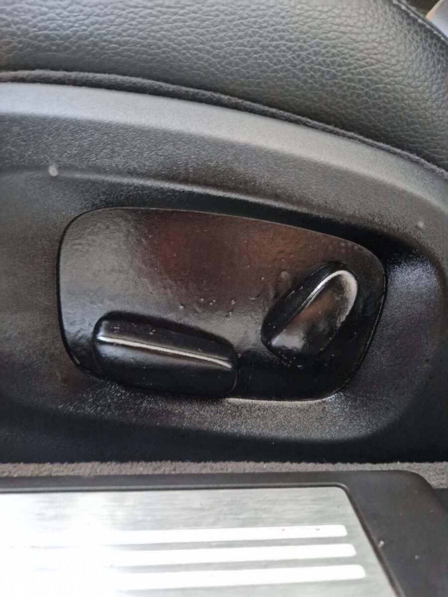 JAGUAR XF 2.0 D 200CV