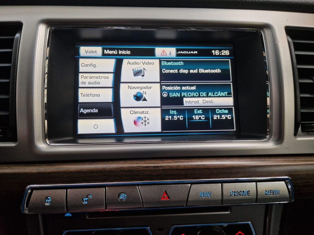 JAGUAR XF 2.0 D 200CV