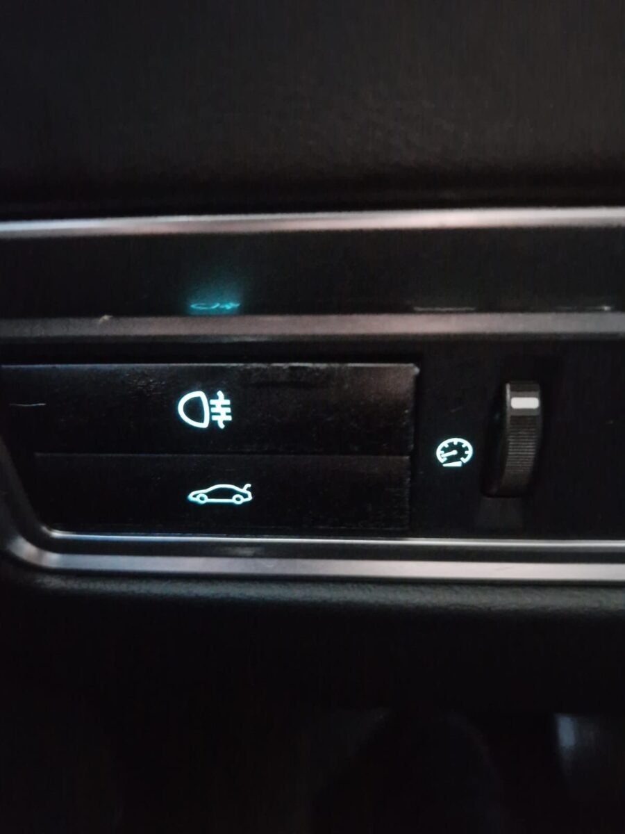 JAGUAR XF 2.0 D 200CV