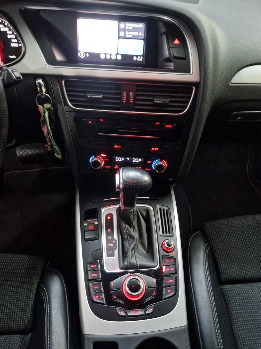 AUDI A4 AVANT S LINE 2.0 TDI 150CV