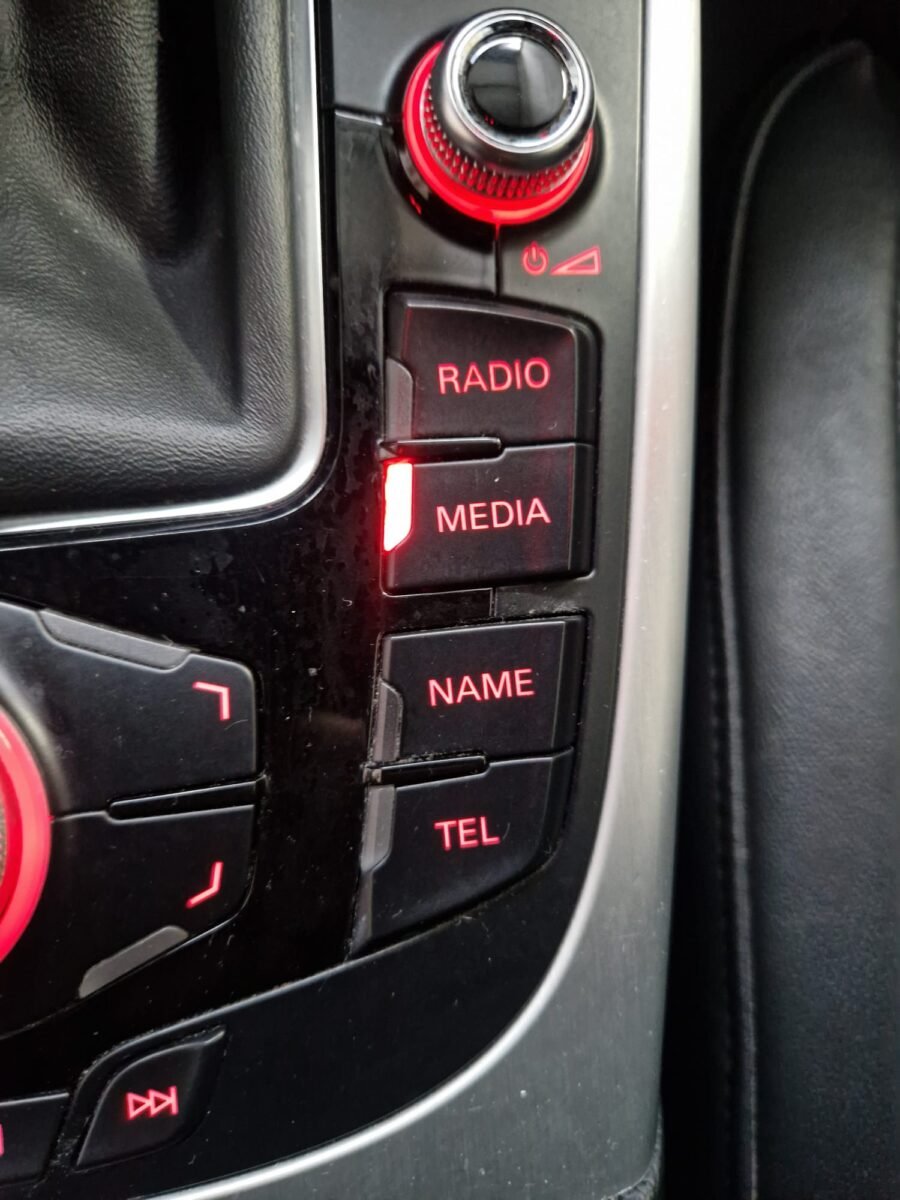 AUDI A4 AVANT S LINE 2.0 TDI 150CV