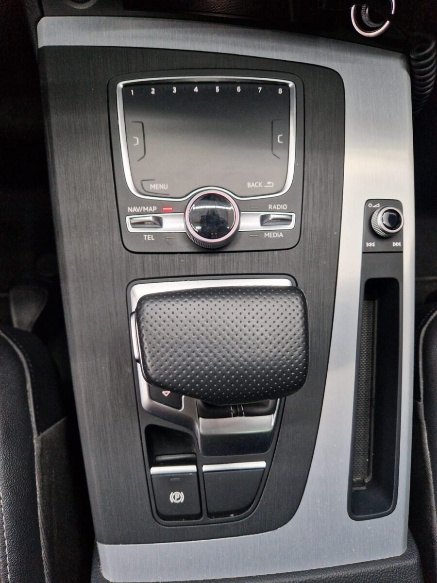 AUDI Q5 S-LINE 2.0TDI 190CV