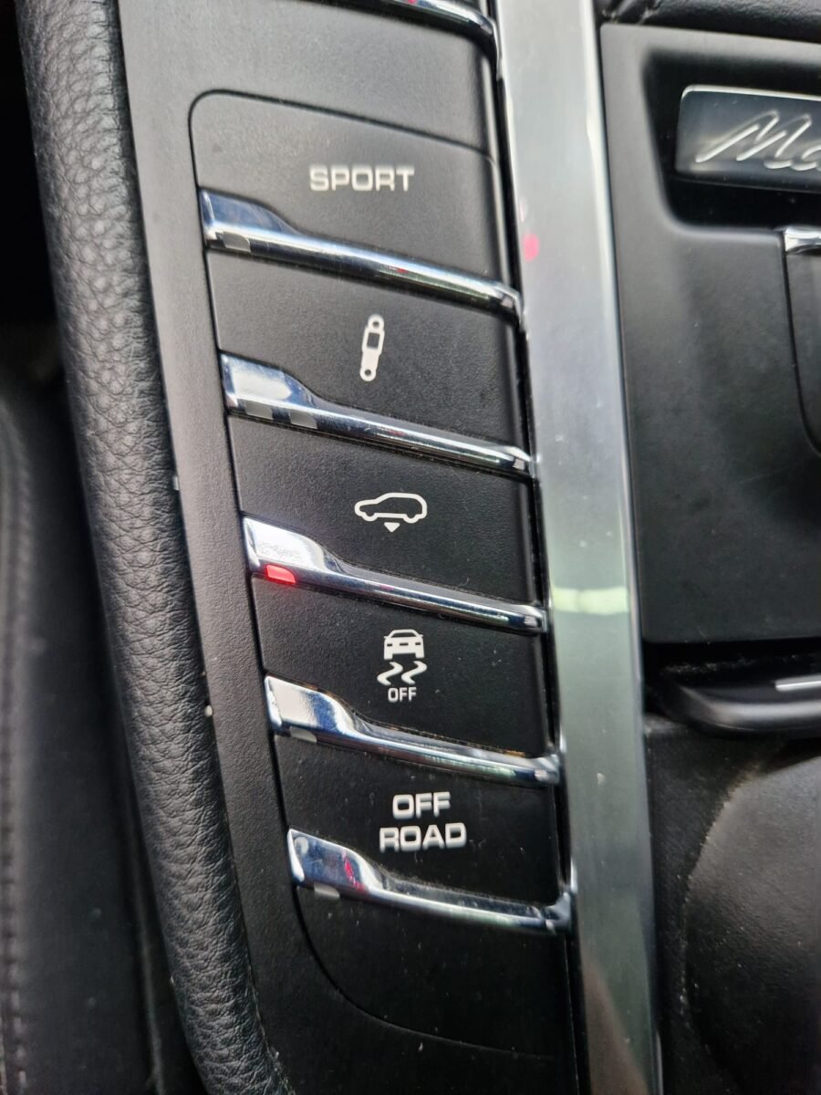 PORSCHE MACAN S 3.0 V6 354CV