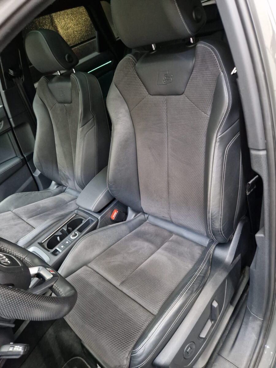 AUDI Q3 BLACKLINE S-LINE 2.0TFSI 230CV