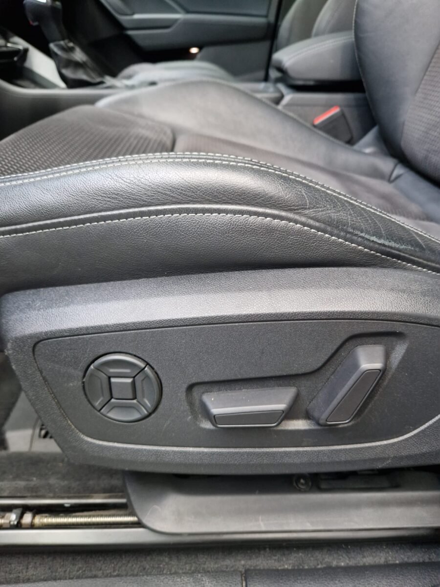 AUDI Q3 BLACKLINE S-LINE 2.0TFSI 230CV