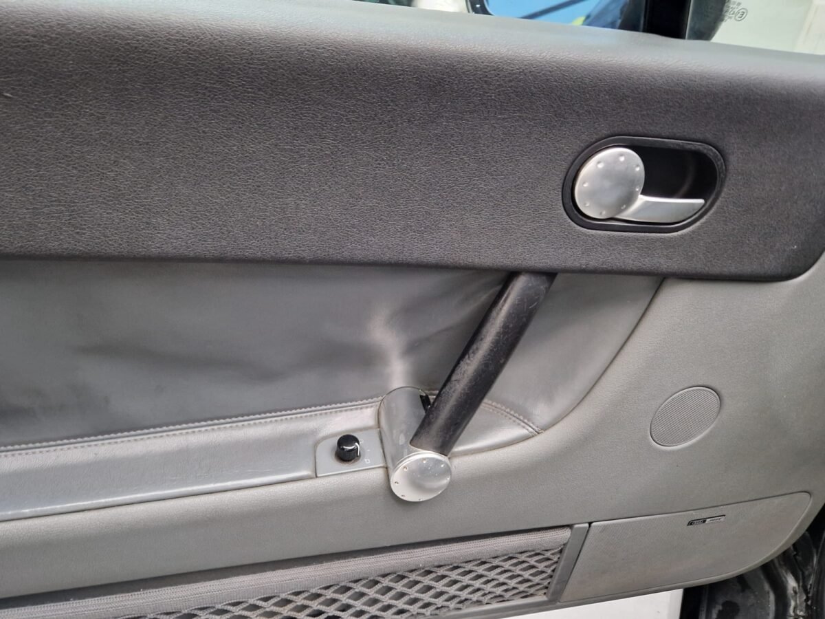 AUDI TT 1.8 TURBO 180CV