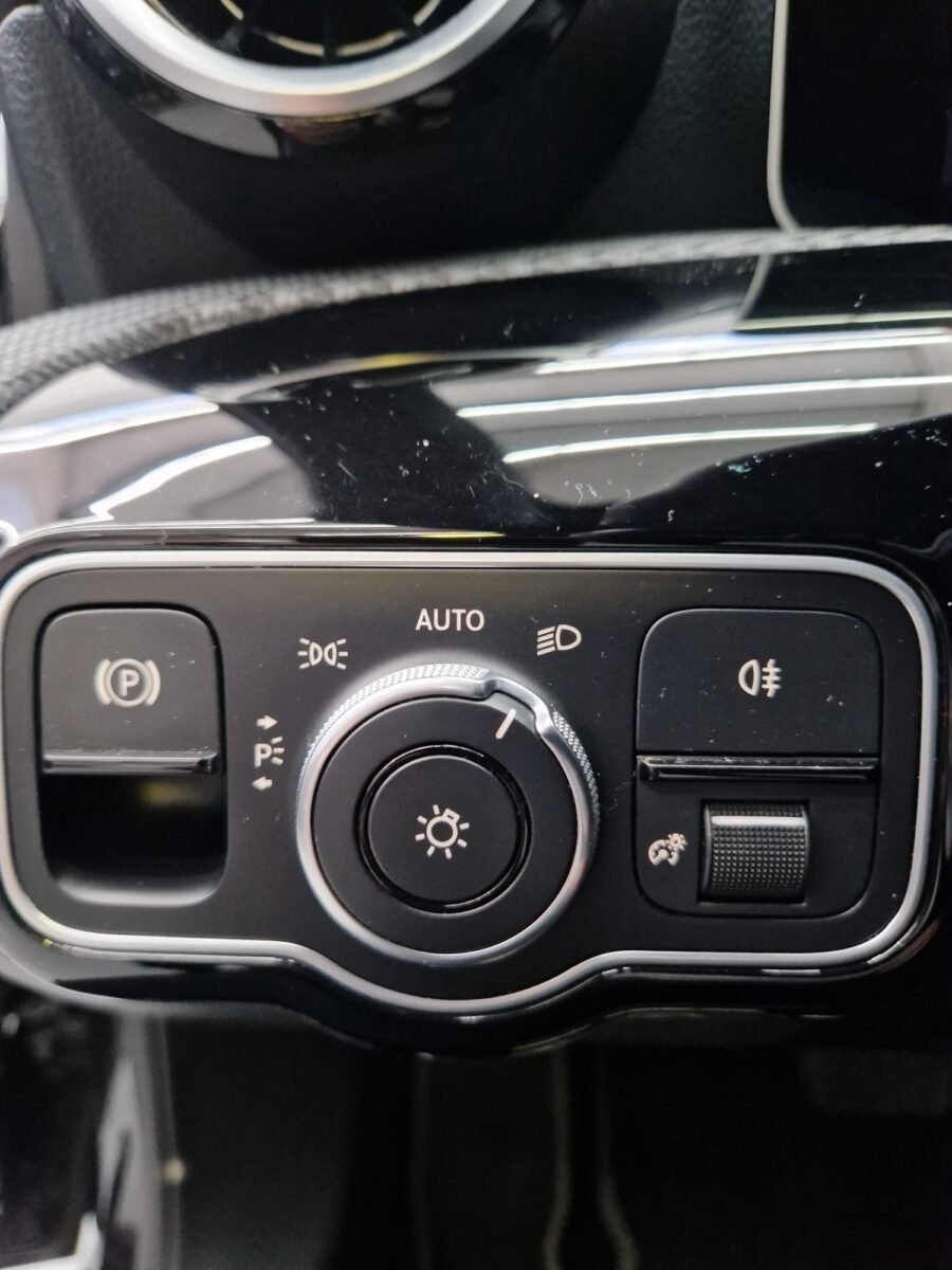 MERCEDES CLASE A 180D 1.5D 116CV