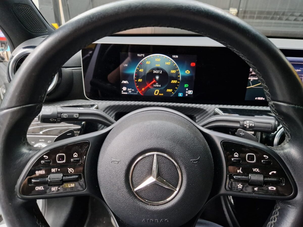 MERCEDES CLASE A 180D 1.5D 116CV