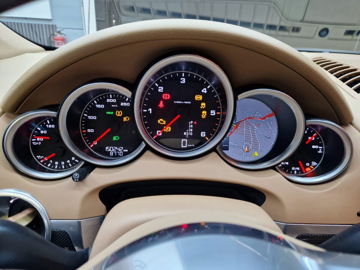 PORSCHE CAYENNE 958.2 3.0 D 272CV