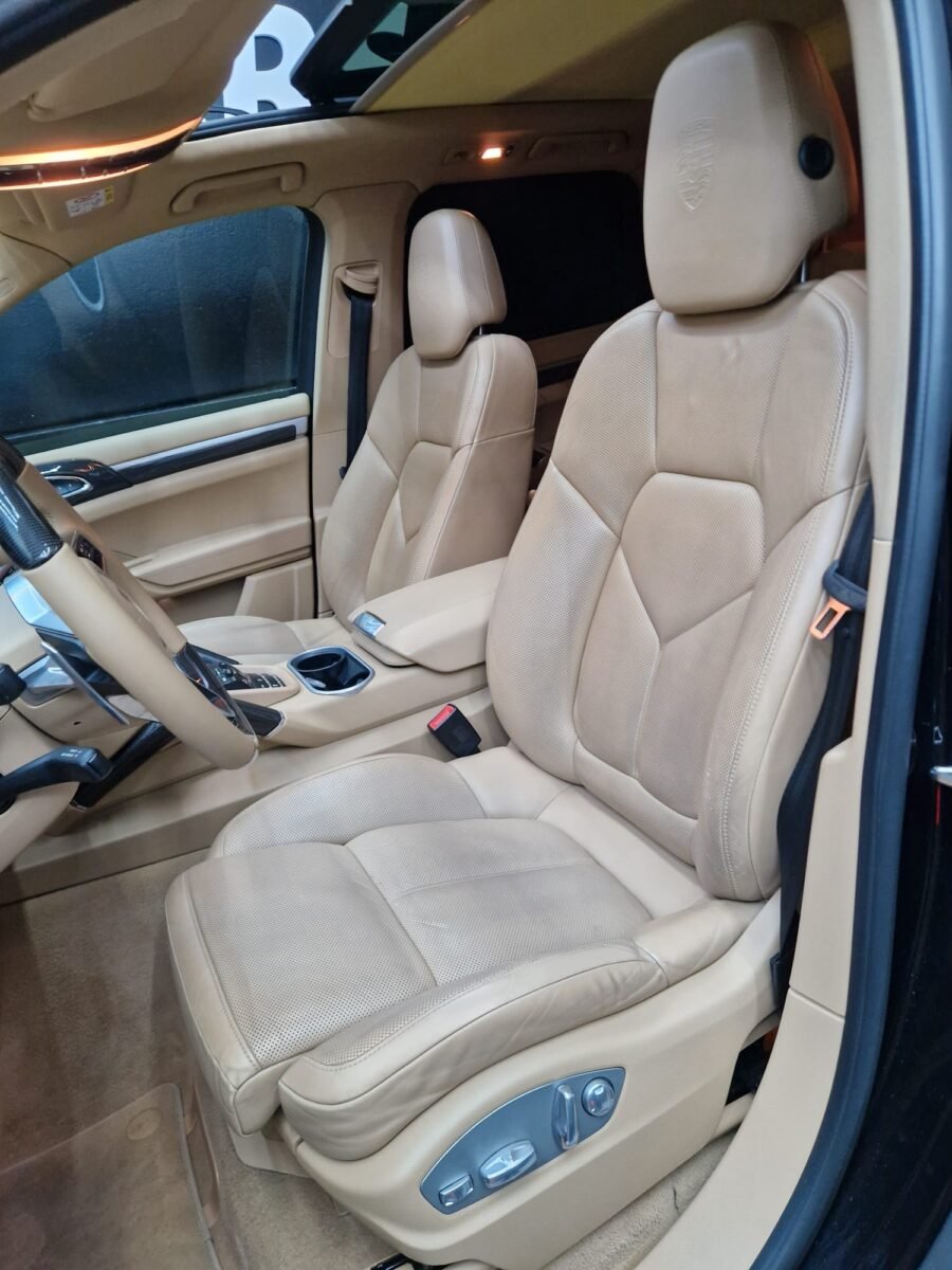 PORSCHE CAYENNE 958.2 3.0 D 272CV