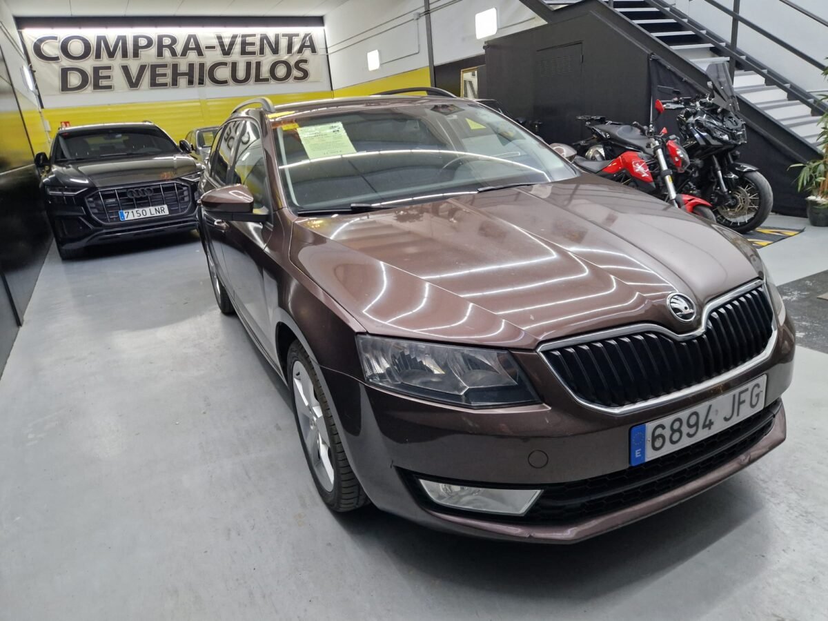 SKODA OCTAVIA 1.6TDI 105CV