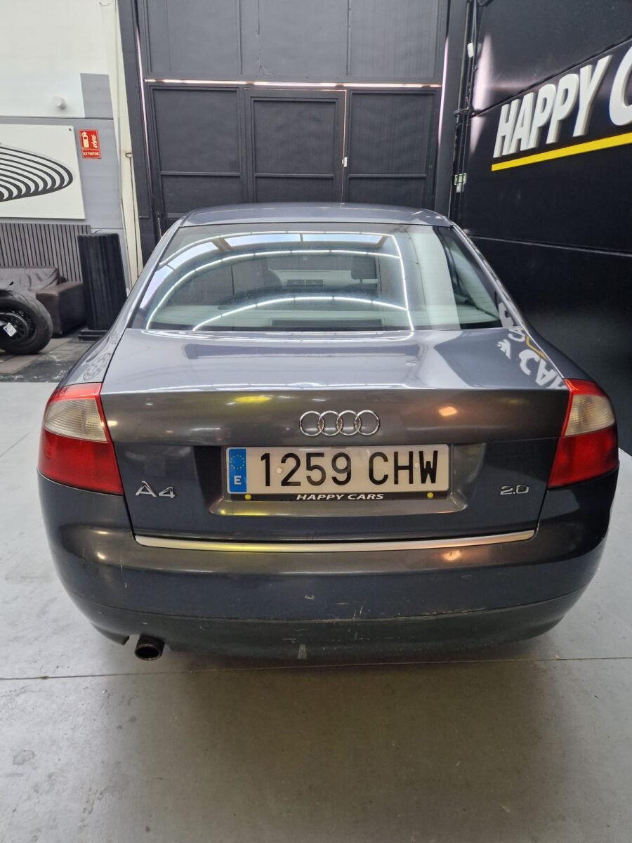 AUDI A4 2.0 V5 130CV