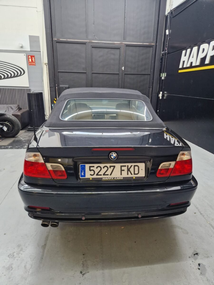 BMW 330i CABRIO 3.0 235CV