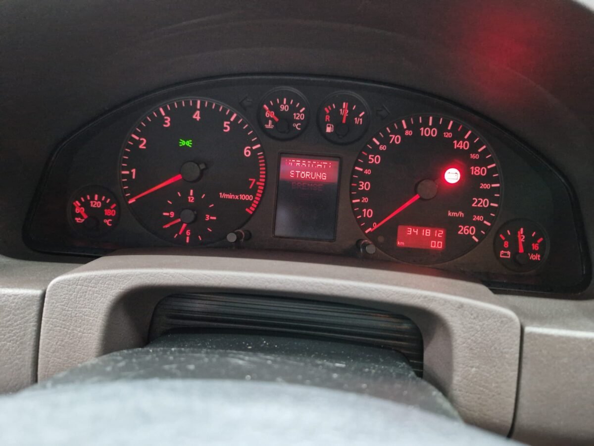 AUDI A4 AVANT QUATTRO 2.4 V6 165CV