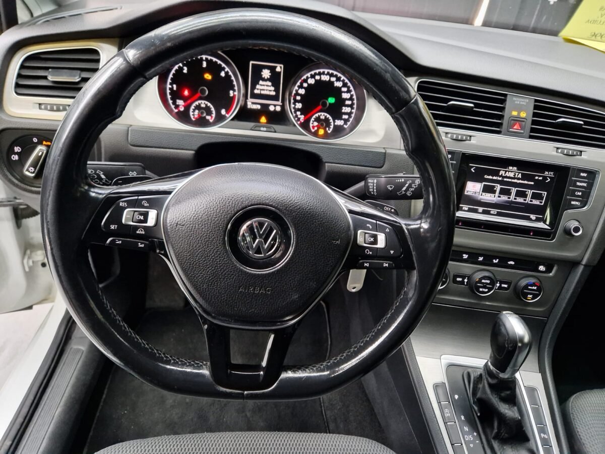 VOLKSWAGEN Golf 2.0TDI SPORT 150CV
