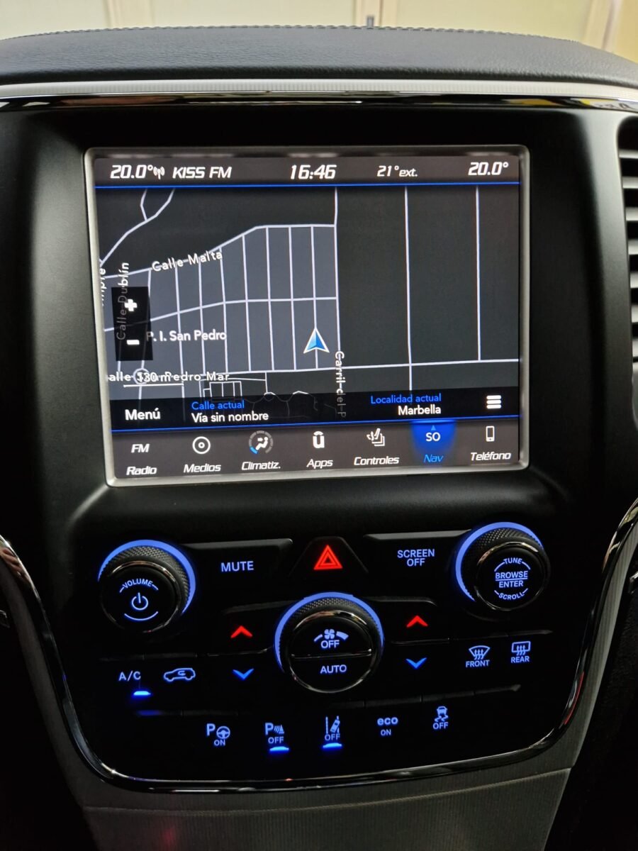 JEEP GRAND CHEROKEE SRT V8 6.4 HEMI 500CV