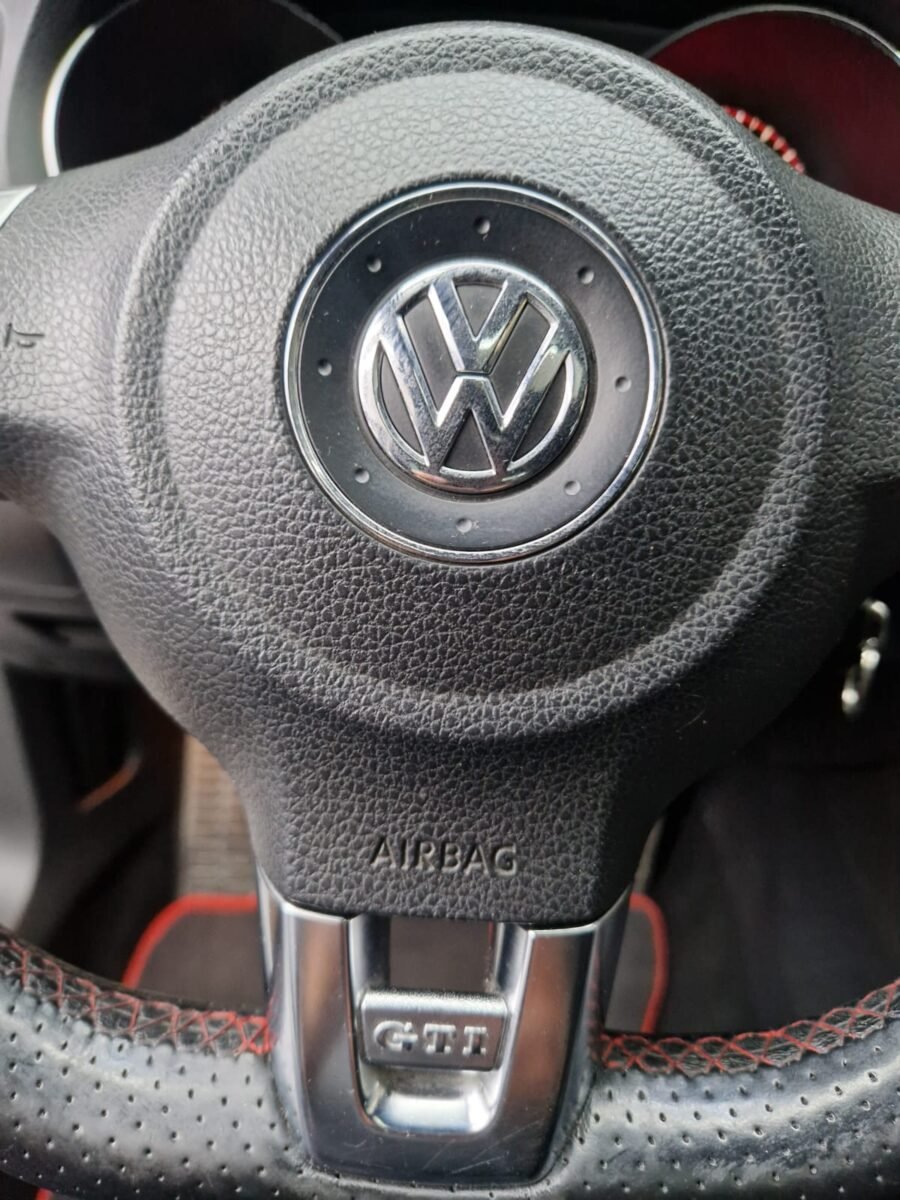VOLKSWAGEN GOLF GTI 2.0 TSI 210CV