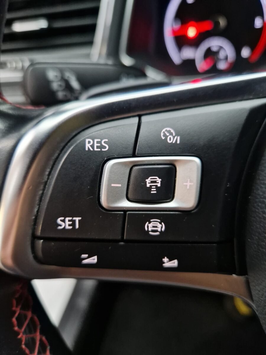 VOLKSWAGEN T-ROC 2.0TDI 150CV