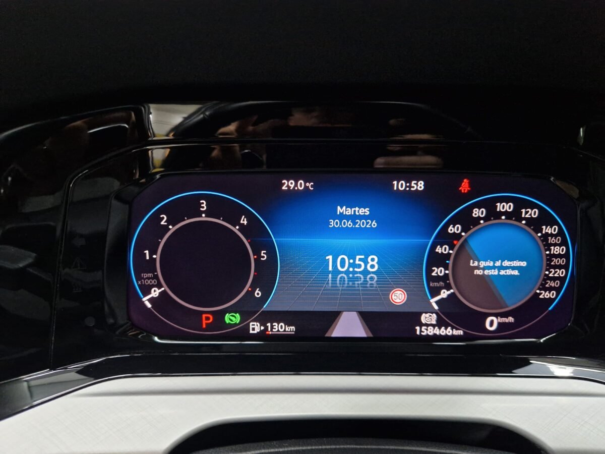 VOLKSWAGEN GOLF VIII 2.0TDI DSG 150CV