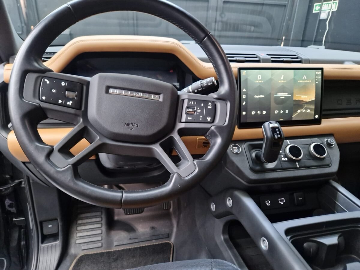 LAND ROVER DEFENDER 110X DINAMIC HSE 3.0D 250CV