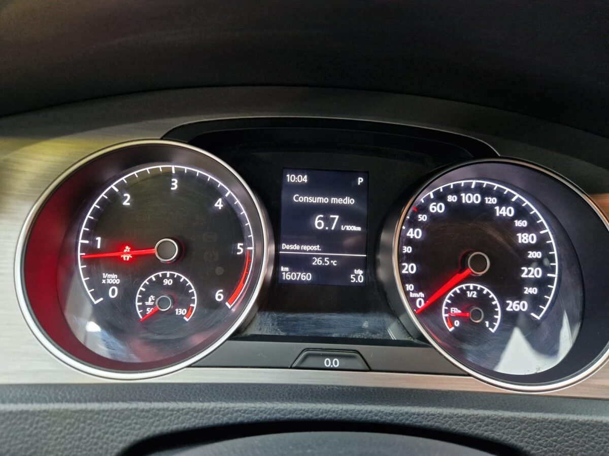 VOLKSWAGEN Golf 1.6 TDI 105CV