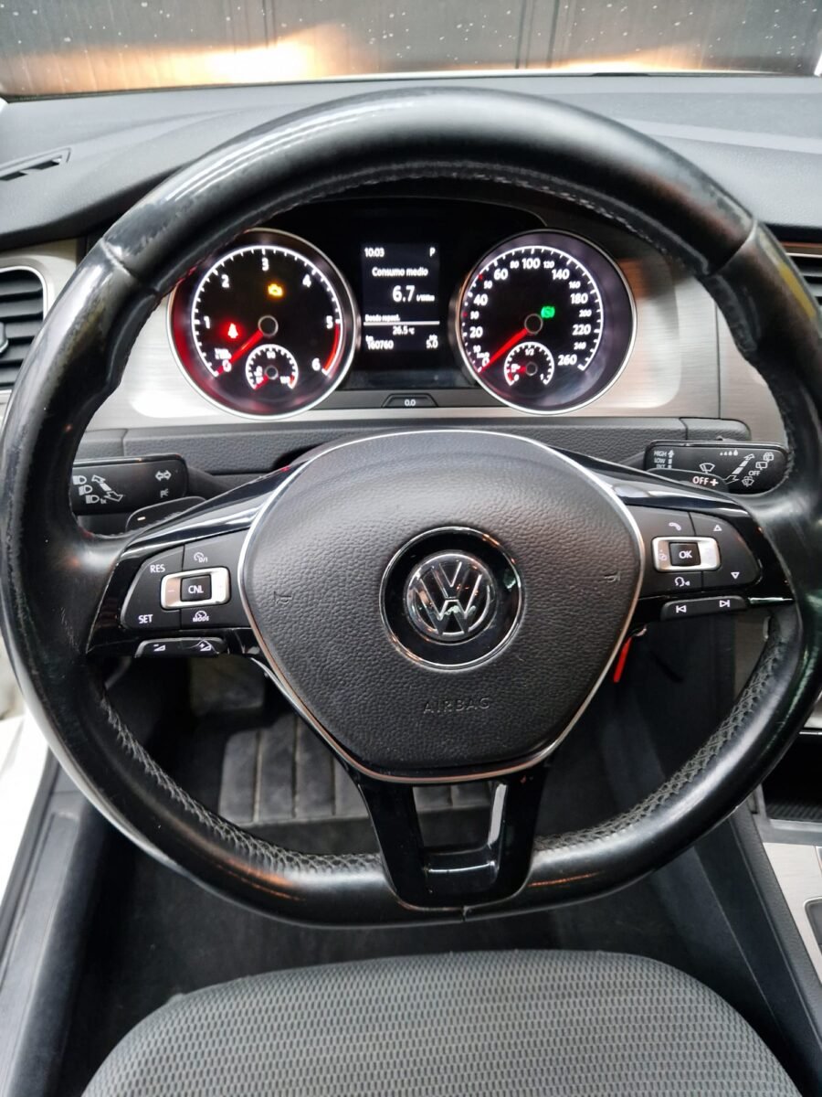 VOLKSWAGEN Golf 1.6 TDI 105CV