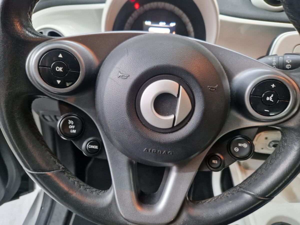 SMART FORTWO 1.0 70CV