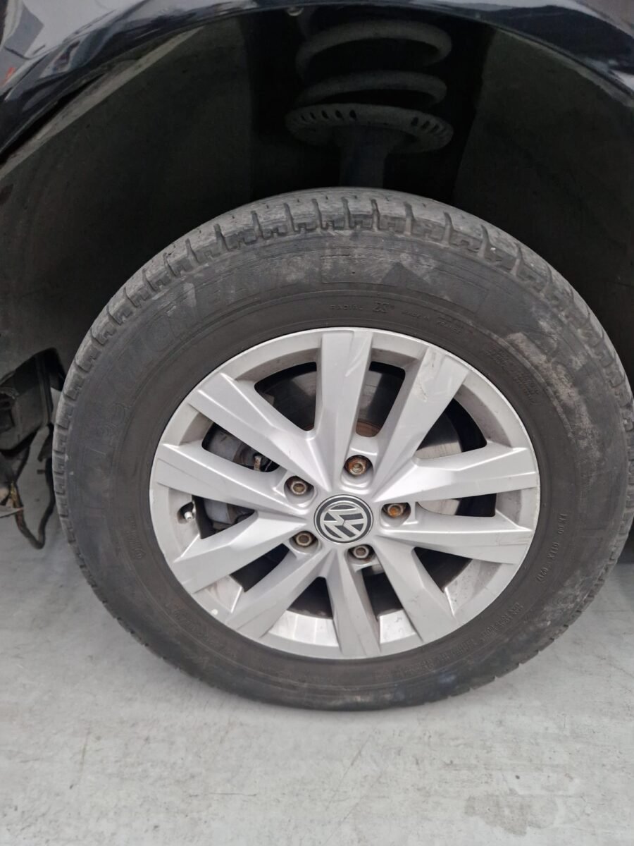 VOLKSWAGEN TRANSPORTER 8 PLAZAS 2.0TDI 150CV