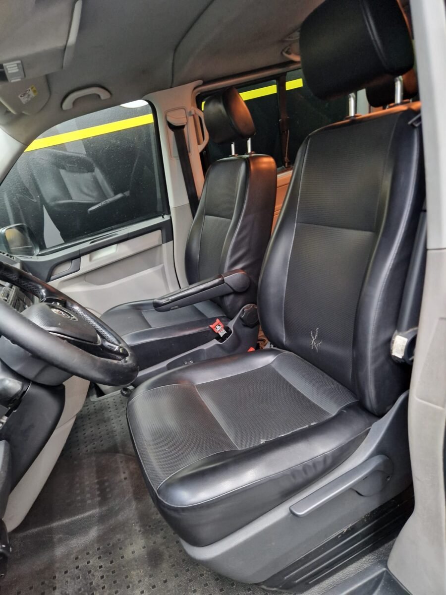 VOLKSWAGEN TRANSPORTER 8 PLAZAS 2.0TDI 150CV